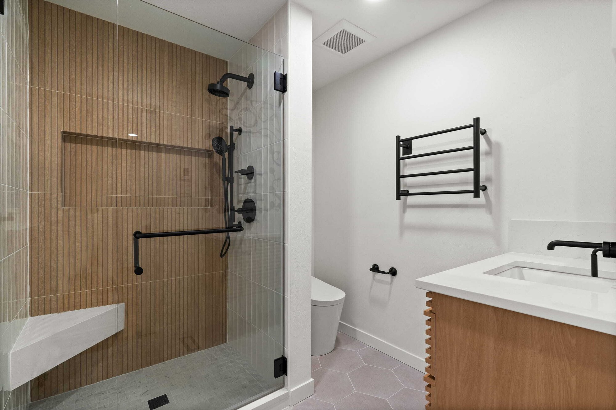 New_walk-in_shower_2500x1667 (1)